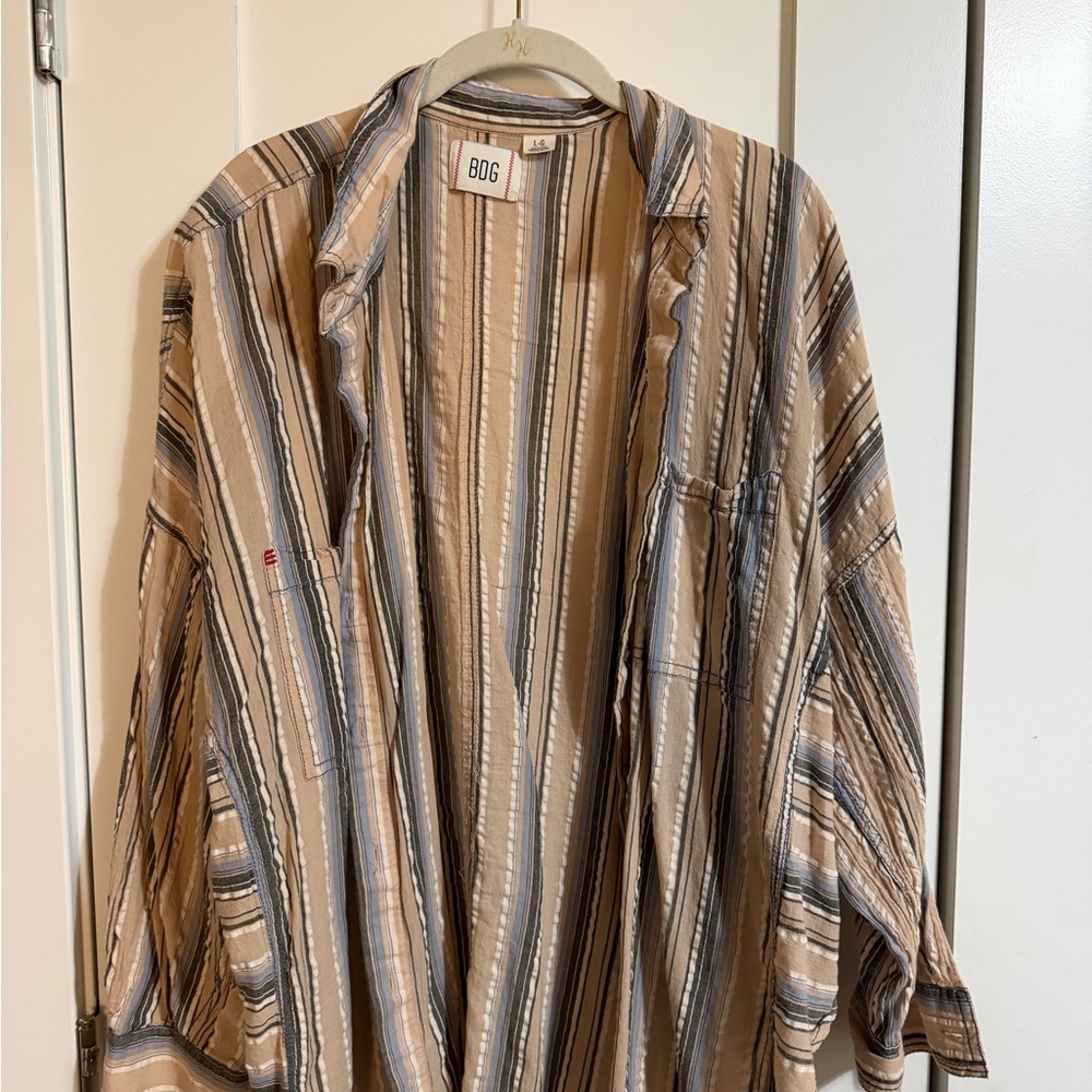 BDG Striped Open-Front Shirt Jacket in Beige and Gray Tones
